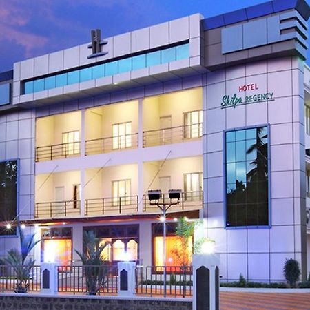 Hotel Shilpa Regency Kottārakara Extérieur photo