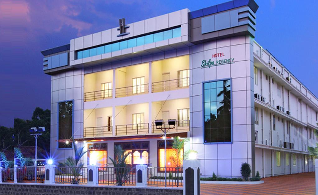 Hotel Shilpa Regency Kottārakara Extérieur photo